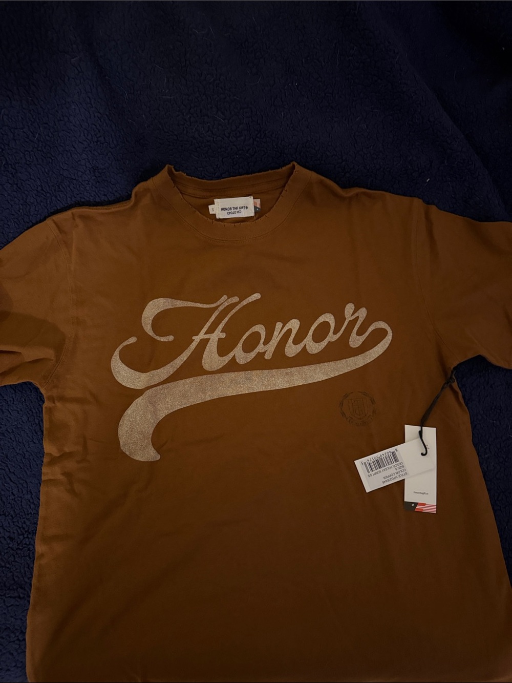 Honor The Gift Tee size Small